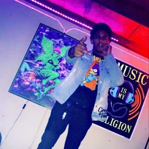 Meet your Posher, Joshua